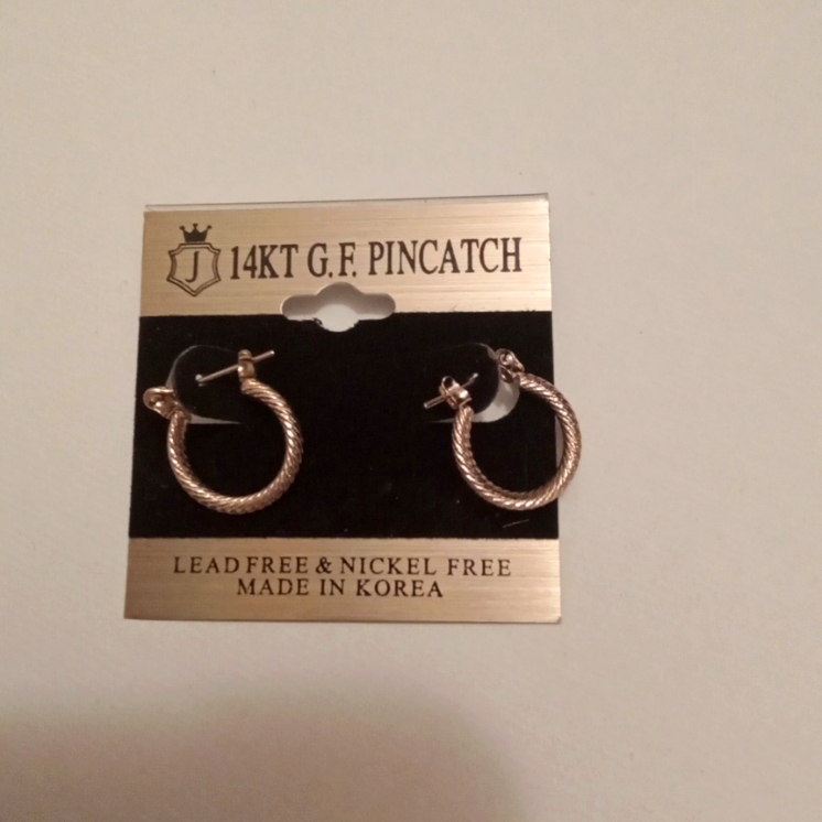 Really Adorable Tiny 14 Karat Gold Filled Pin Patch Earrings